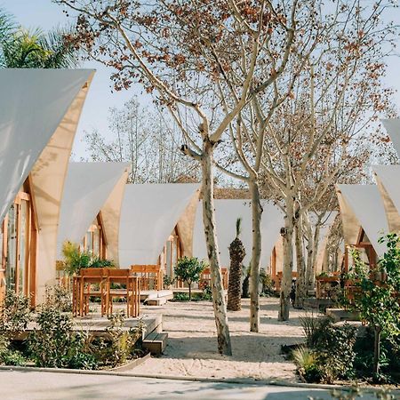Costa Del Sol Glamping Village Fuengirola Ngoại thất bức ảnh