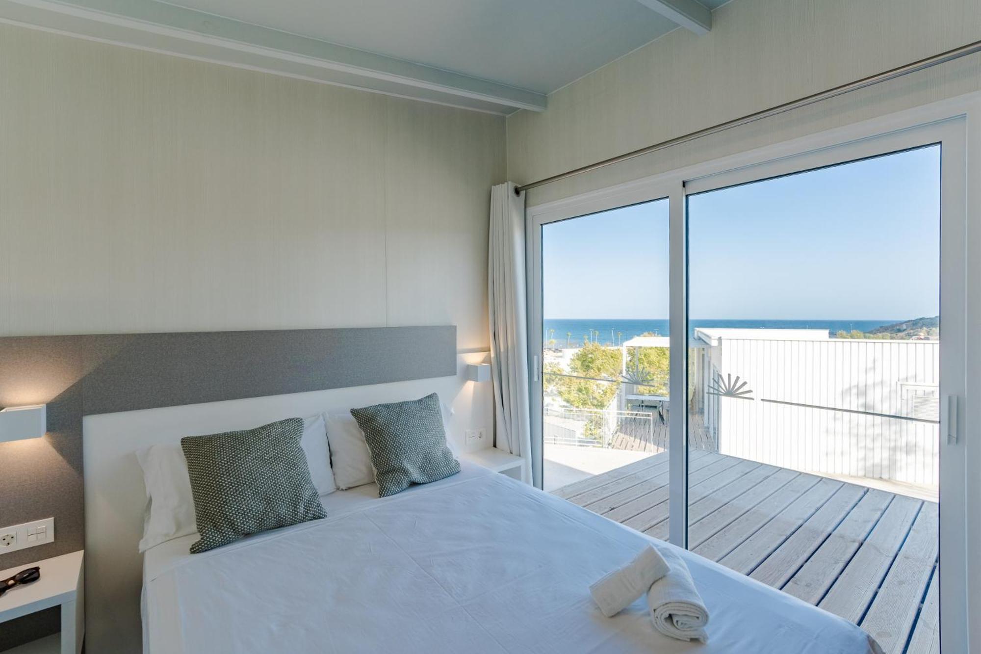Costa Del Sol Glamping Village Fuengirola Ngoại thất bức ảnh