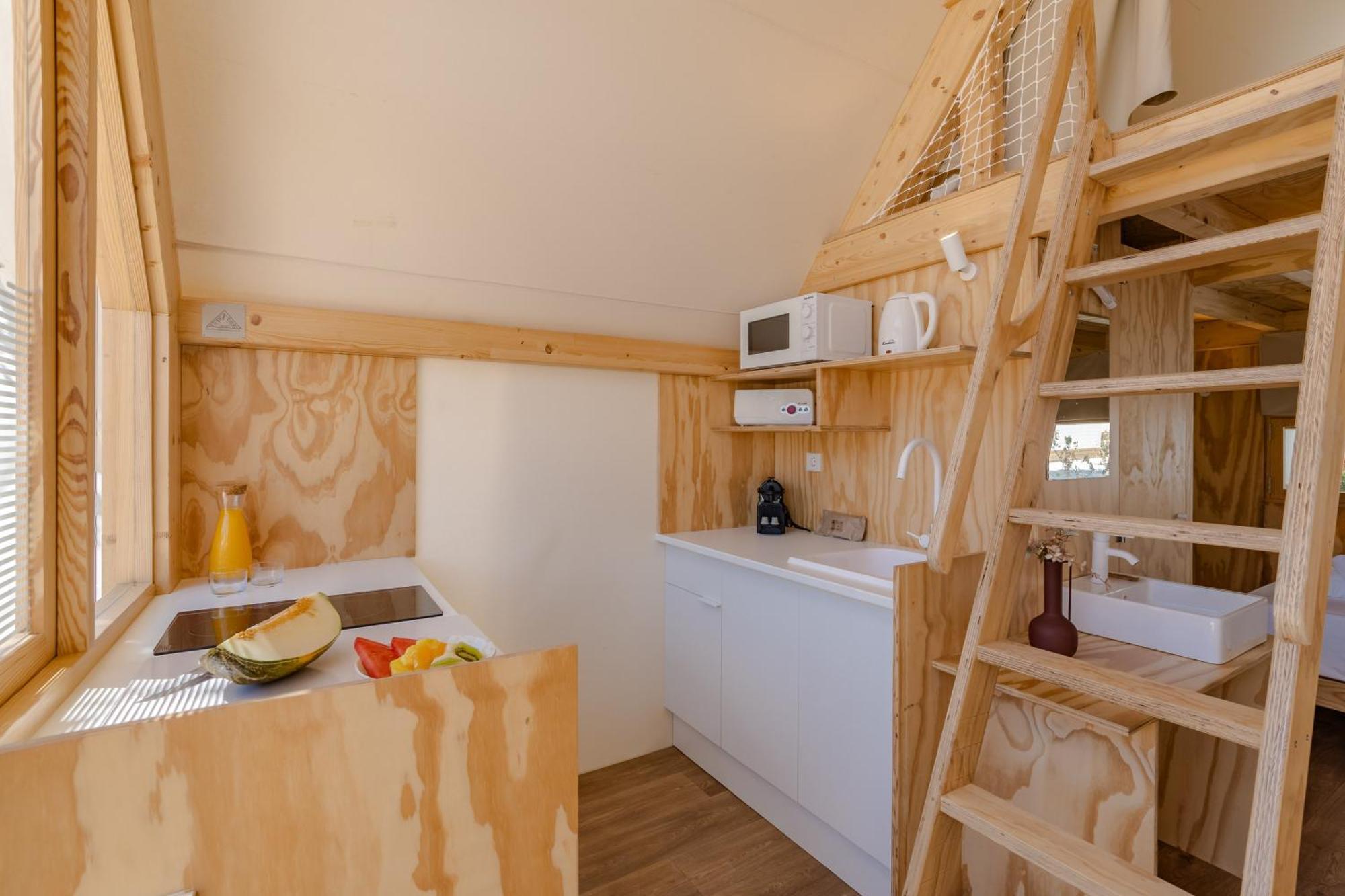 Costa Del Sol Glamping Village Fuengirola Ngoại thất bức ảnh