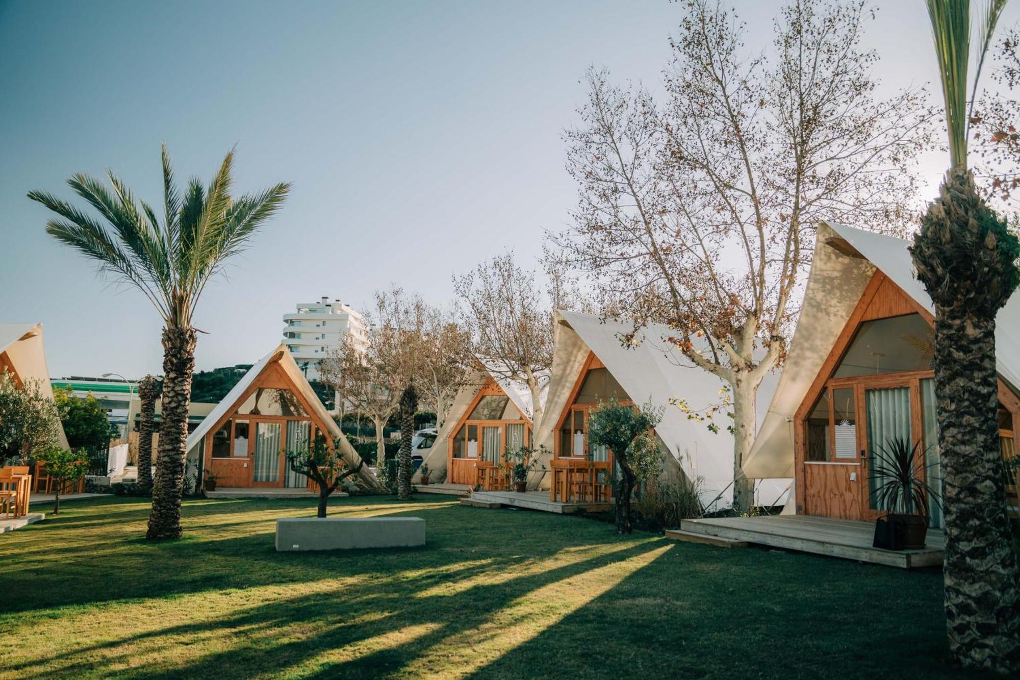 Costa Del Sol Glamping Village Fuengirola Ngoại thất bức ảnh